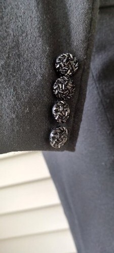 Vintage Eleanor P Brenner Black Beaded Collar Size 4 Wool 2 Pc Jacket Skirt Suit