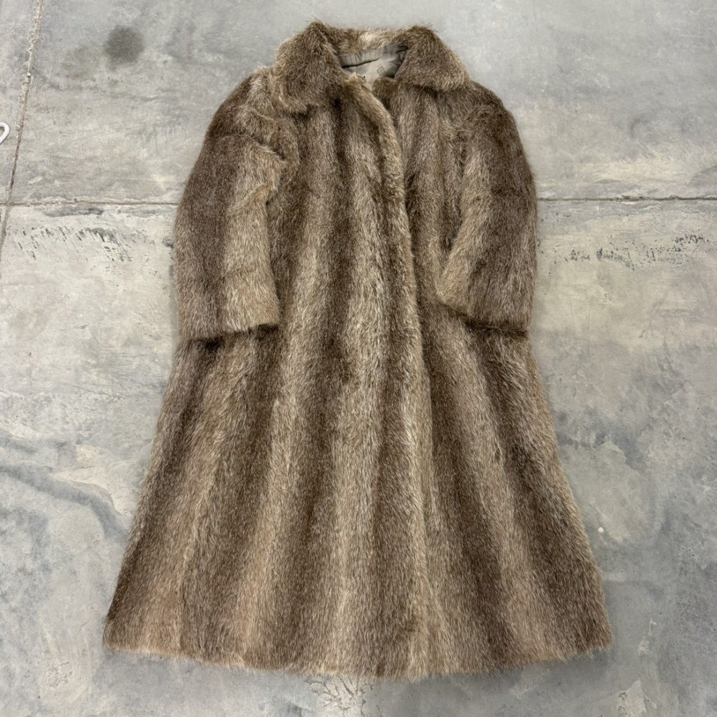 Vintage Brown raccoon Fur Full Length Long Coat Wide Collar Lined Womens