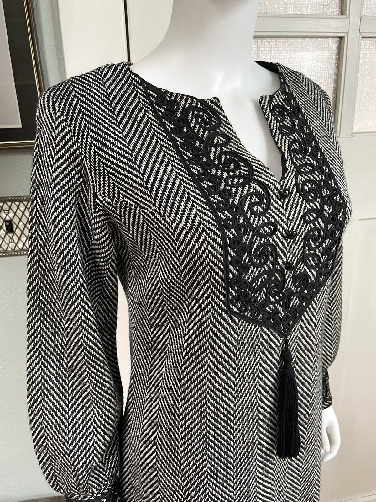 Vintage 60s Small/Med California Charmer black and white herringbone shift Dress