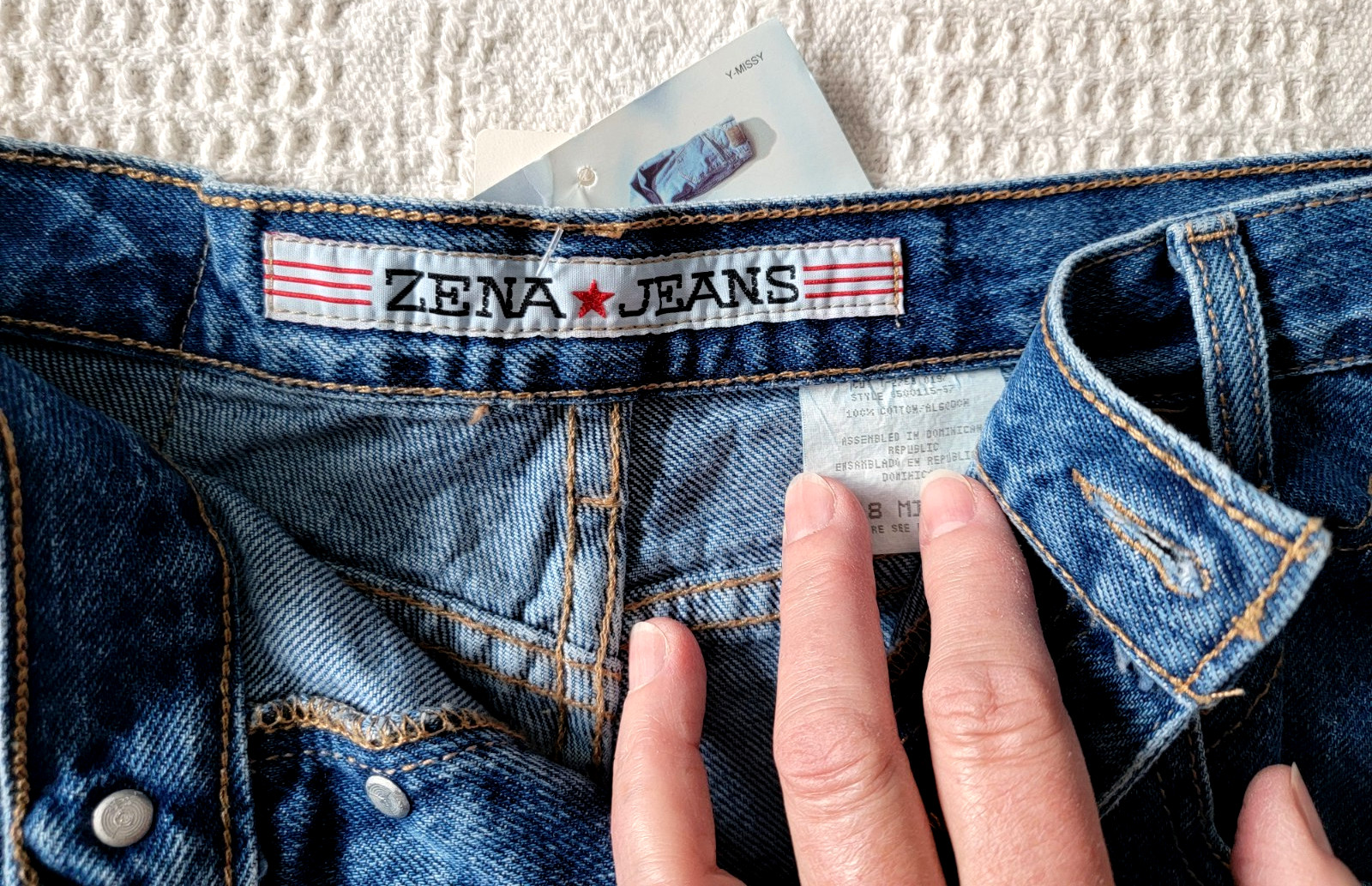 Vintage ZENA Sapphire Denim Jean Shorts Size Missy 18 Mom Grandmacore 80s 90s