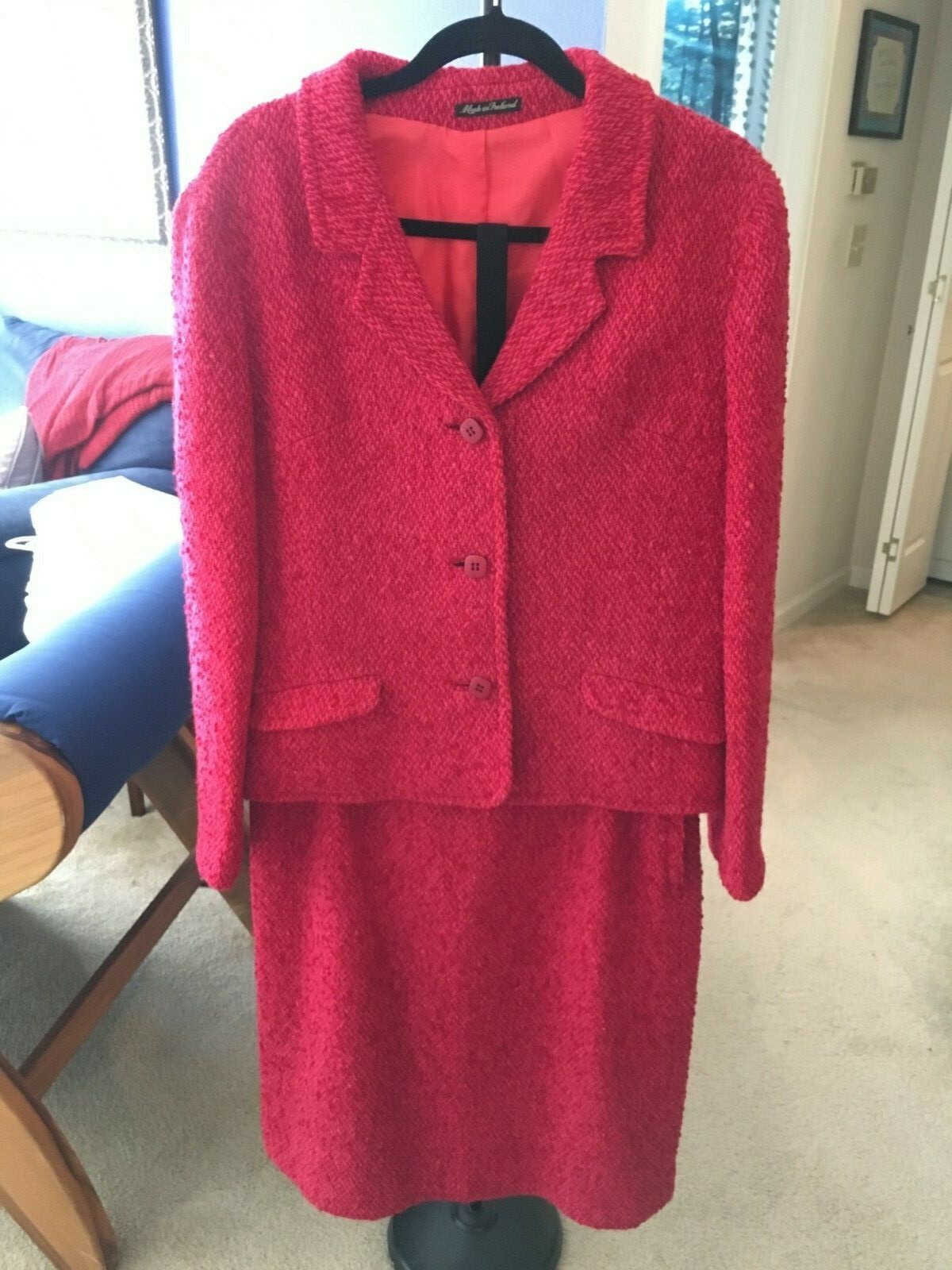1950’s Vintage Handwoven Donegal Tweed by Jimmy Hourihan- Fuscia Women’s Large