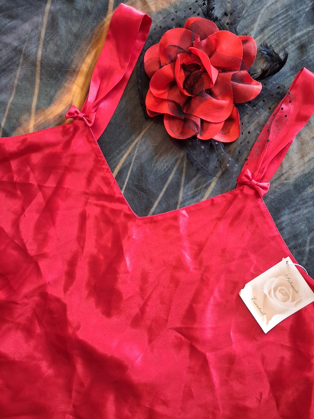 Vintage Intimate Essentials Nightgown M Red Silky Satin Bows NwT Lingerie