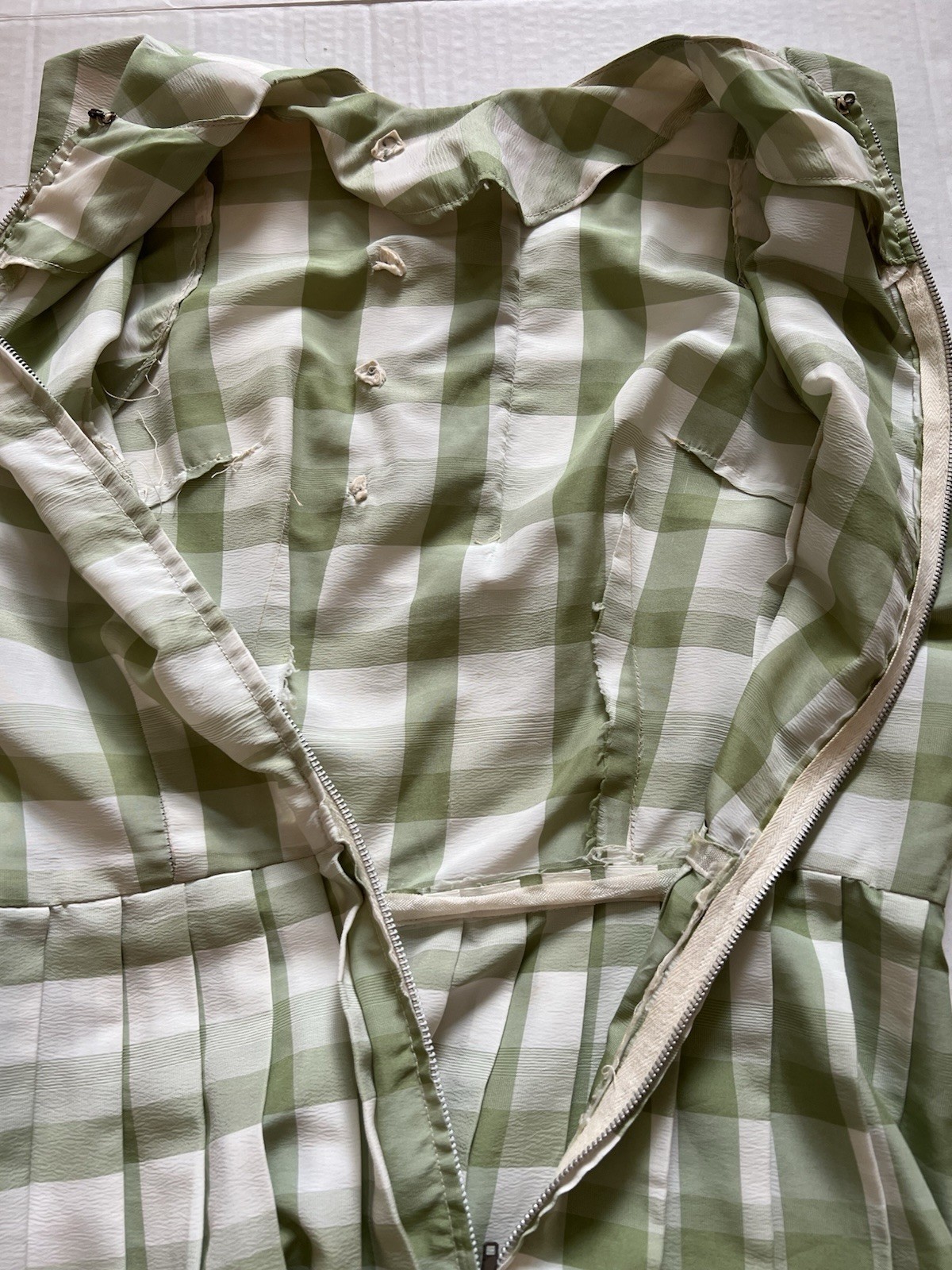 Vintage 1940-50’s Green Gingham Check Dress Zip Pleated No Sleeves XS Homemade