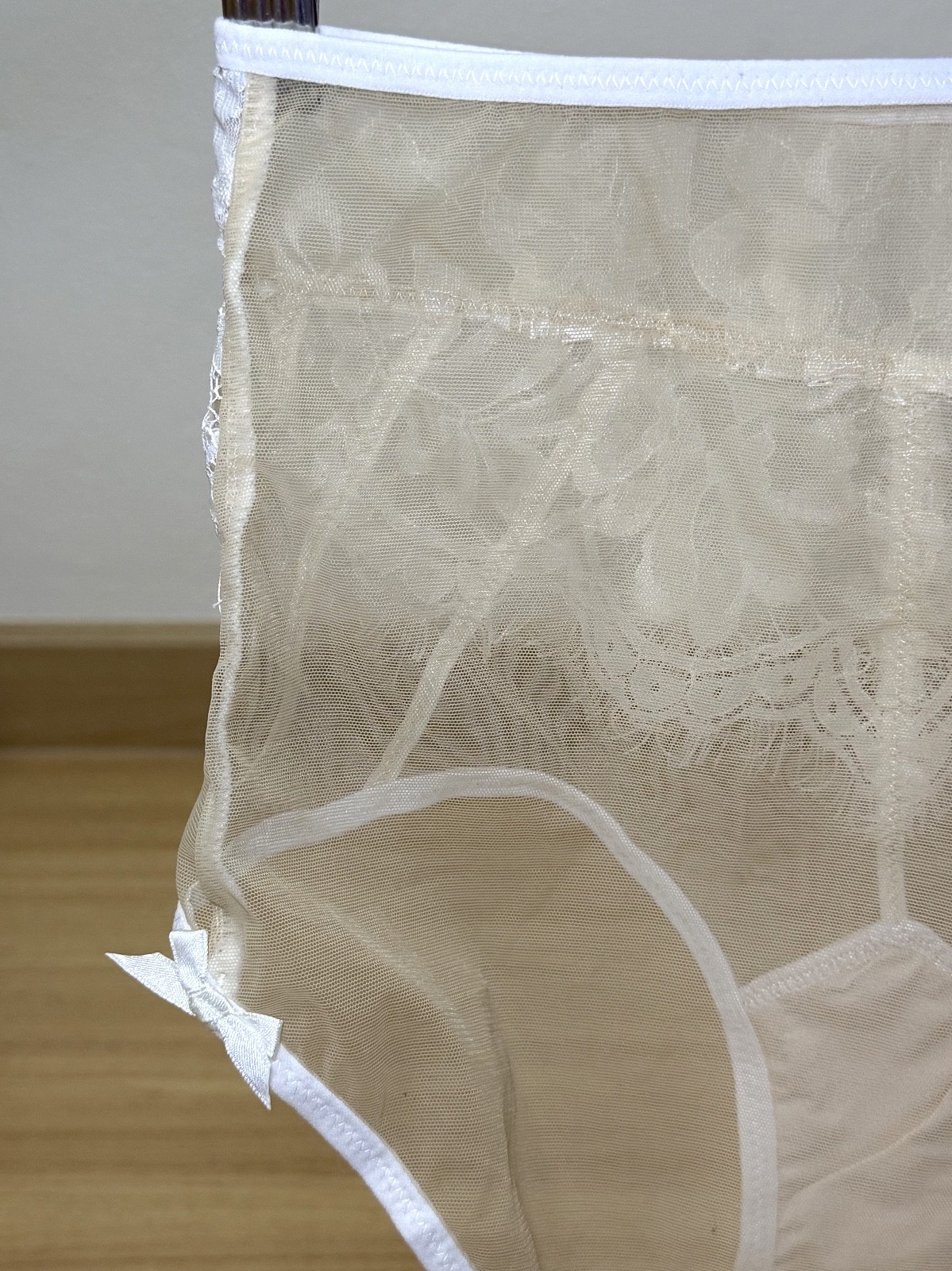 VTG Sheer Light Polyester Granny Panties Nylon Floral Lace Sissy Brief W. 28-30″