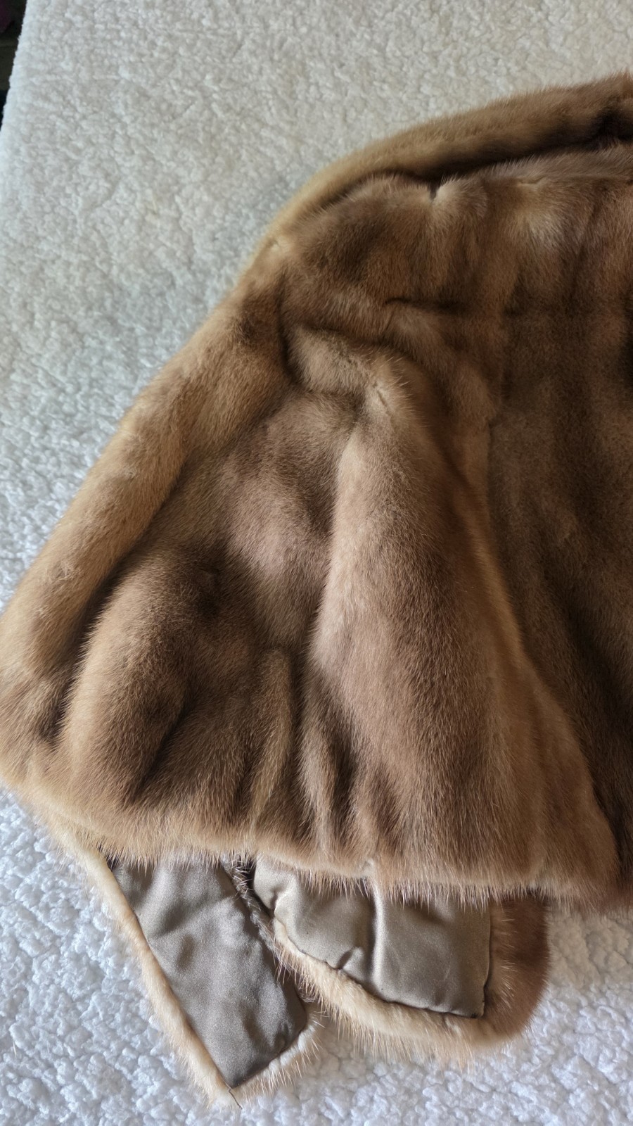 READ Vintage 1950s Genuine Blonde Pastel Mink Fur Capelet Bolero Shawl Collar
