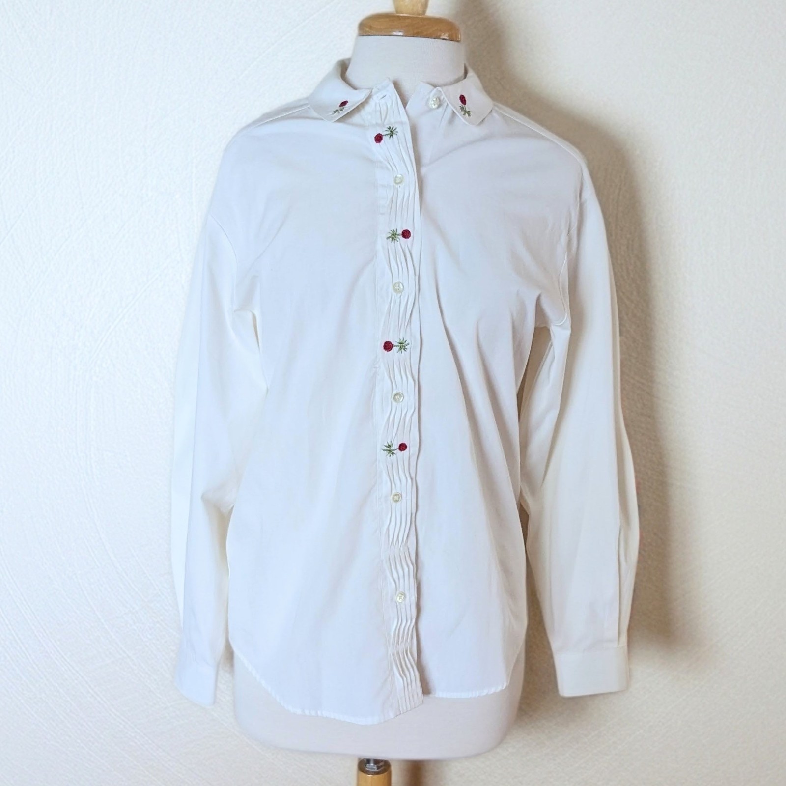 Vintage 90s Herman Geist White Embroidered Blouse | Rose Floral Pin Tuck Bib