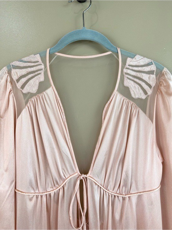 Vintage Maidenform Peach Satin Shell Applique Peignoir Robe Mermaidcore S 80s