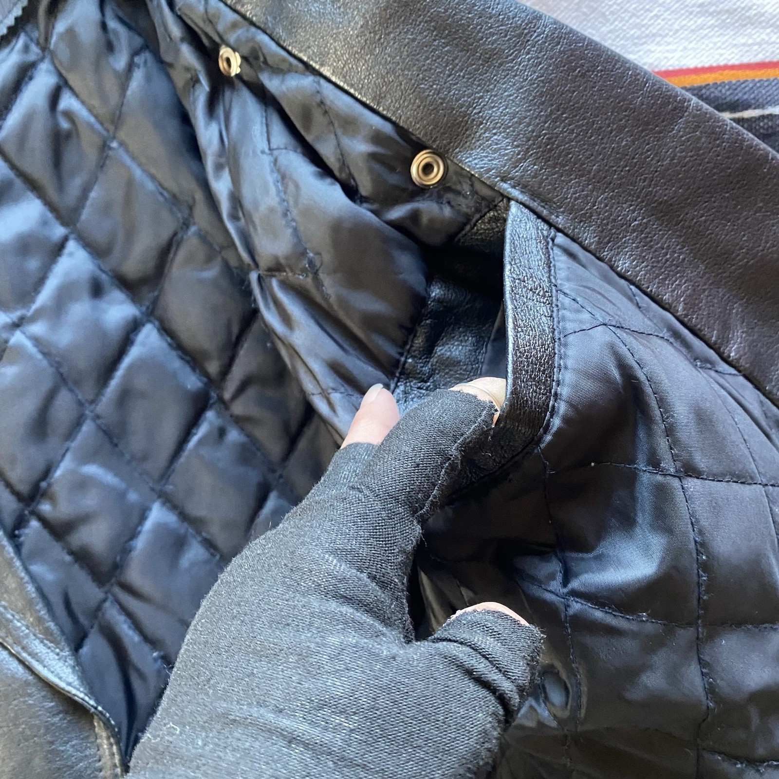 Vintage Taxi 80’s Leather Cropped Jacket. Biker Core. Motorcycle. Unisex. Large.