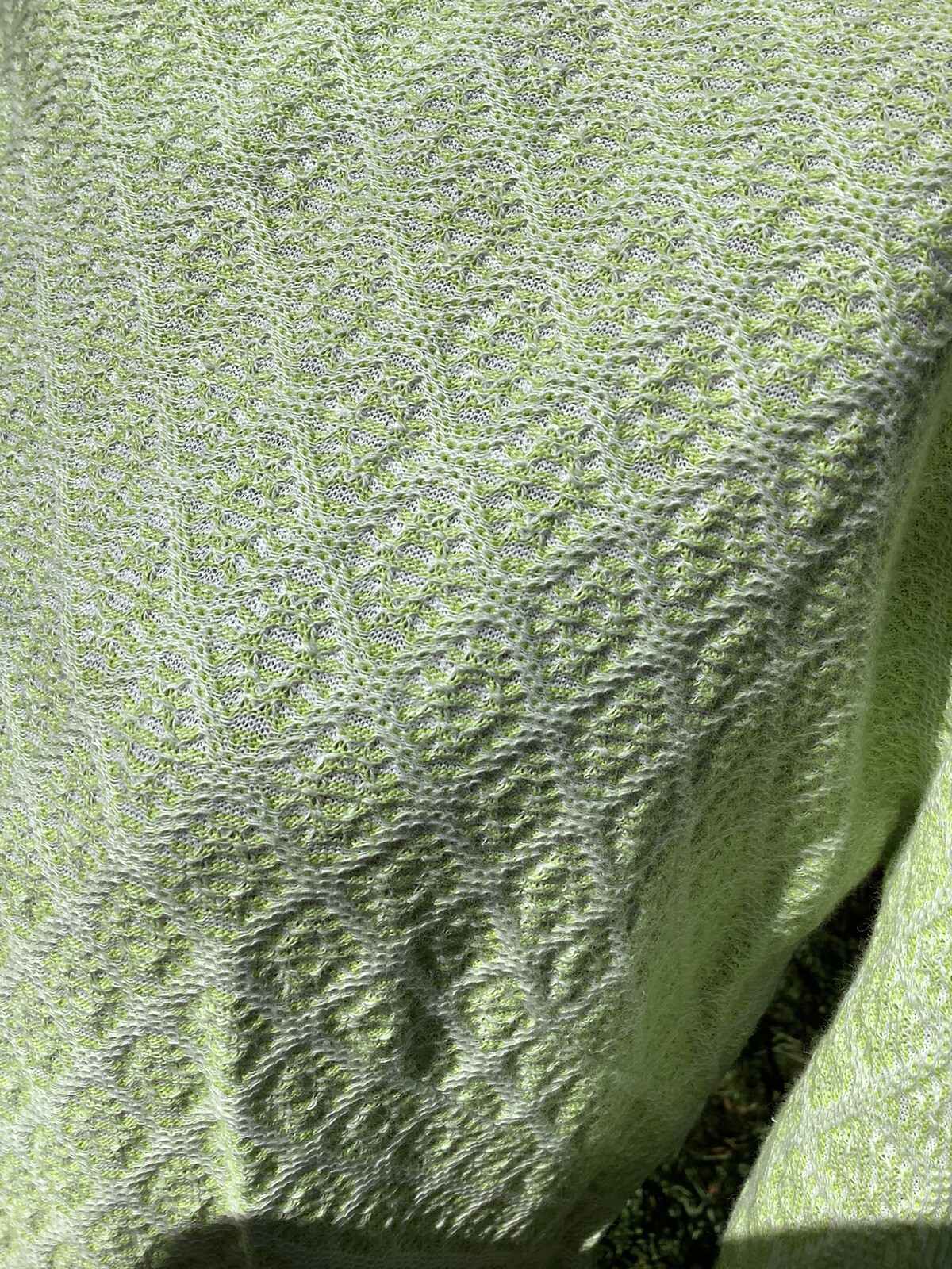 Vintage 1960’s Curvy Textured Green Cotton THE JONES GIRL DRESS 40-28-40
