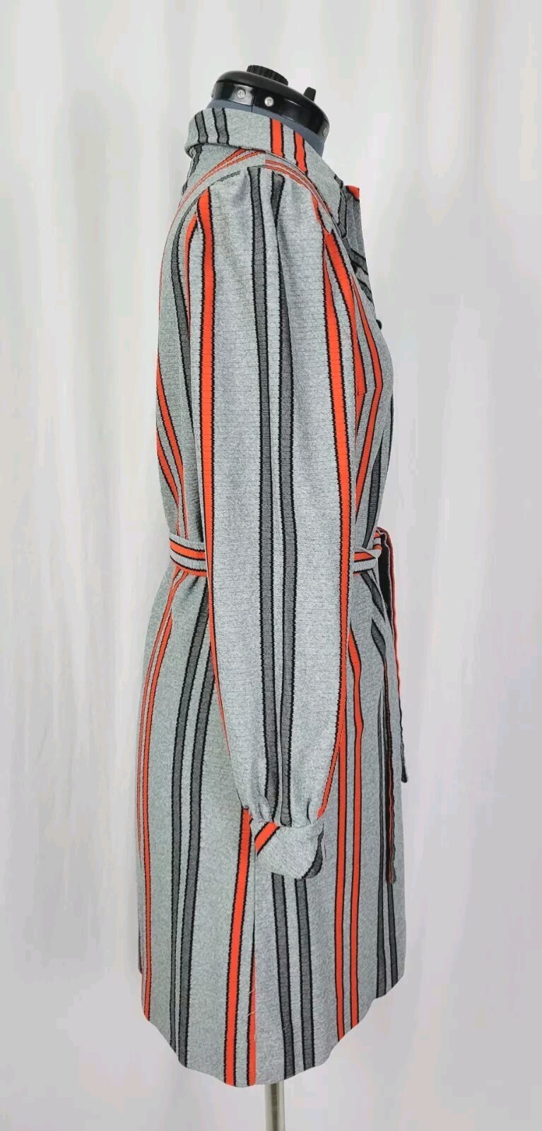 Vtg Grey Button Down Dress w Dark Grey & Orange Stripes & Tie Belt Size M?