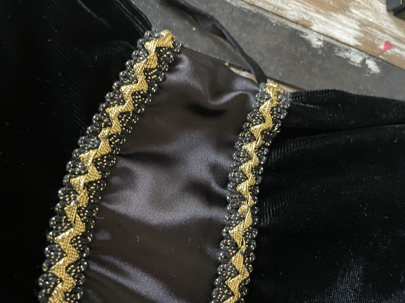 Vtg Formal Short Dress Fashion 1001 Nights Black Velvet Size 0 XS See More Info