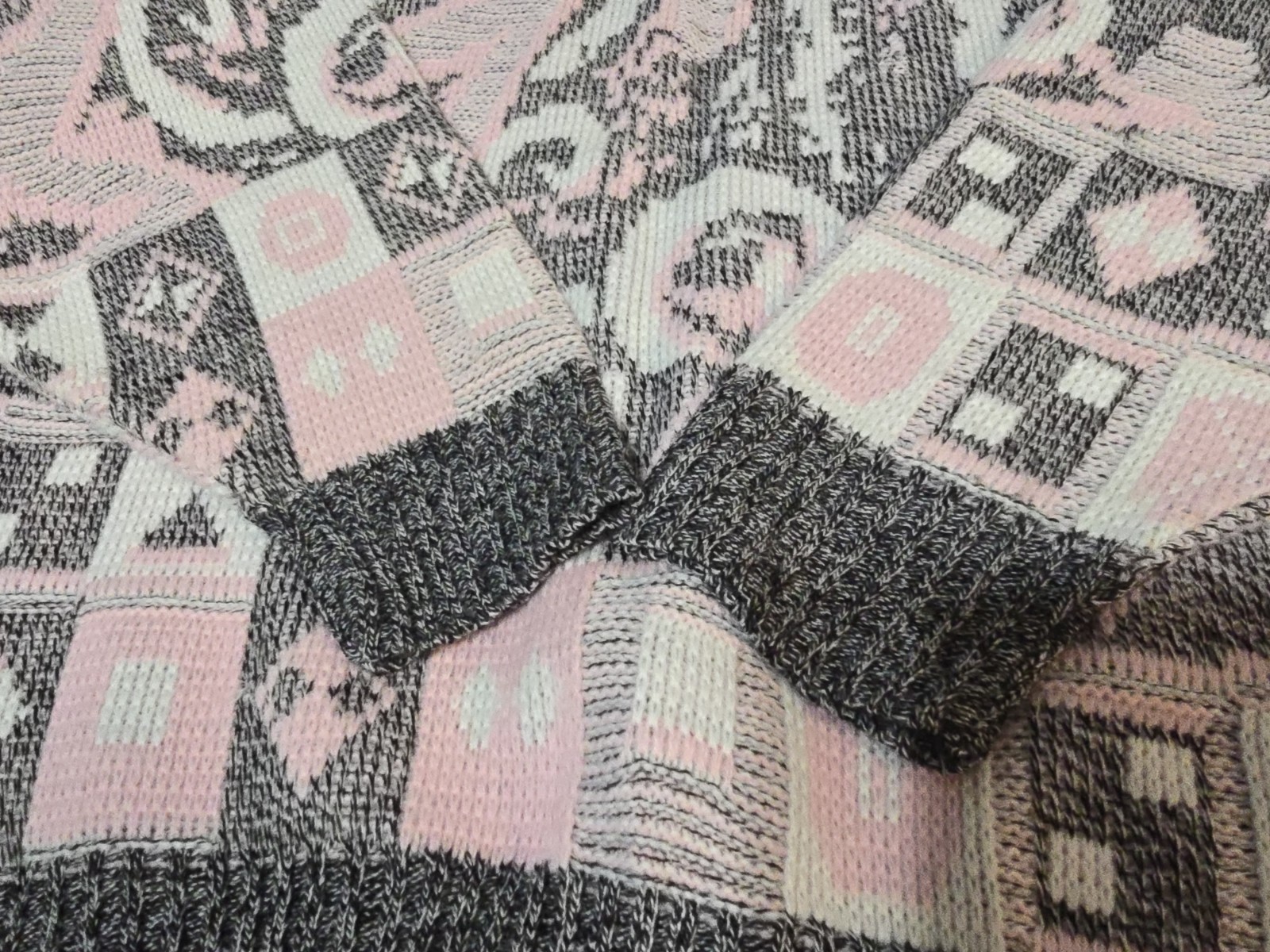 Vtg 90’s Brittony Brand Slouchy Pink Gray & White Knit Cardigan See Measurements