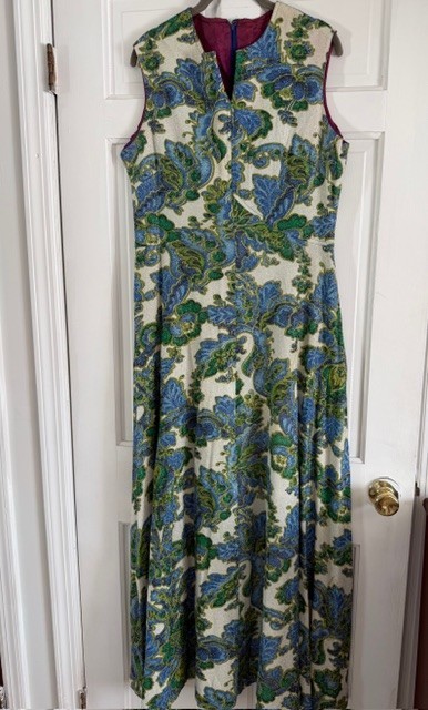 Classic 60’s -70’s Maxi Dress Metallic Paisley Silver, Blue & Green Sz M/L