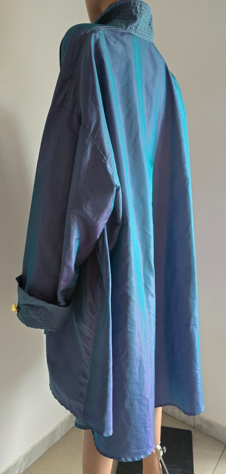 Vintage 70s Nylon Women Oversized Chameleon Cape Size 2 (M-L-XL-2XL)Made ITALY