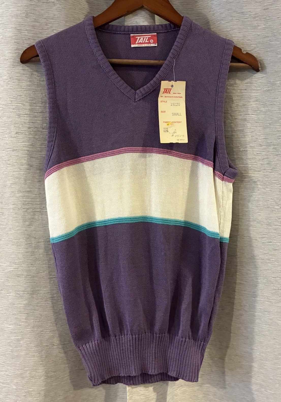 90s VTG Tail Womens Tennis Golf Preppy Sweater Vest Striped Grandmacore Small