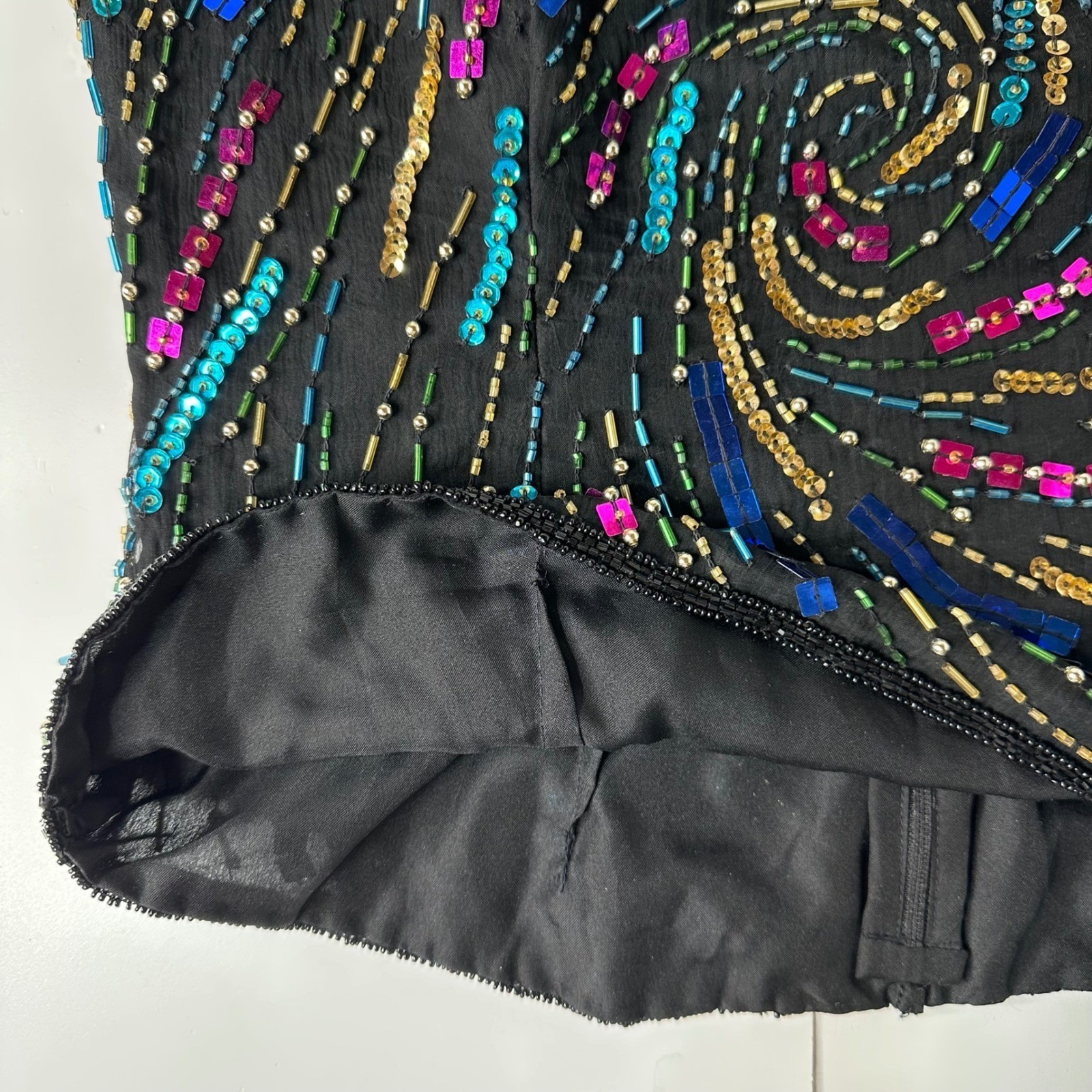 Laurence Kazar Black Silk Beaded Sequin Swirl Sleeveless Top Vintage Glam Sz M