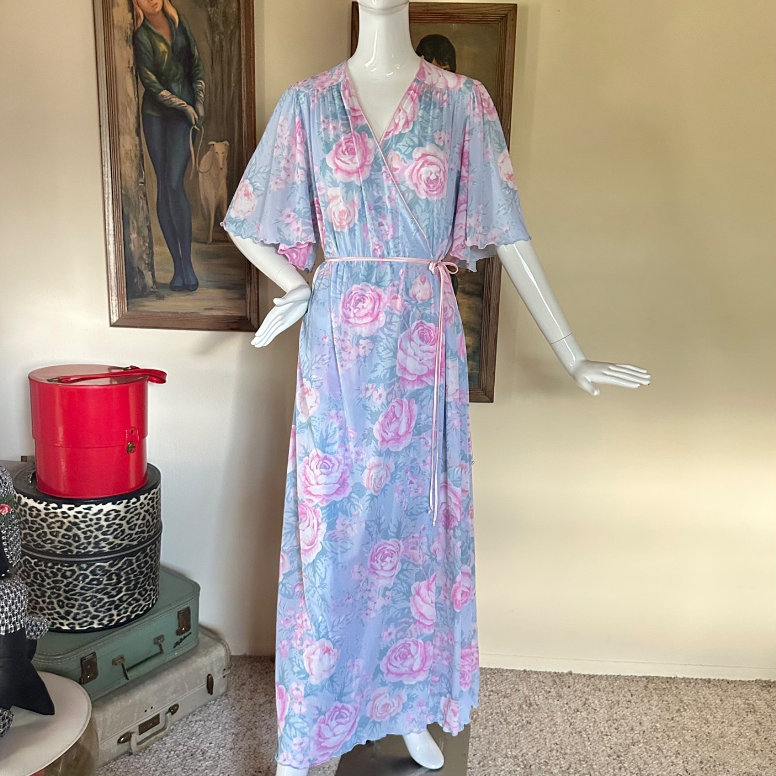 Vintage 1970s Pastel Fairycore Floral Robe Dressing Gown Flutter Sleeves NWT L