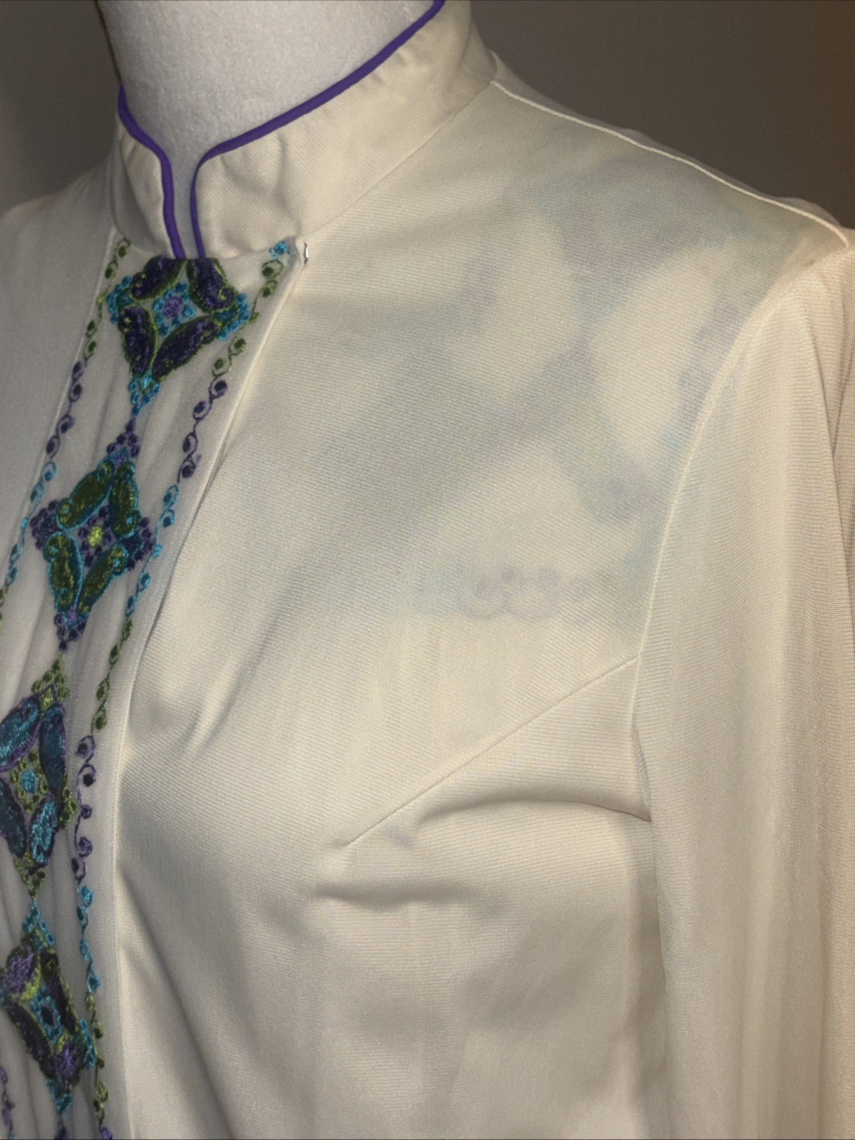 60’s GOSSARD Loungewear ARTEMIS Ivory Embroidered Robe & Nightgown Small