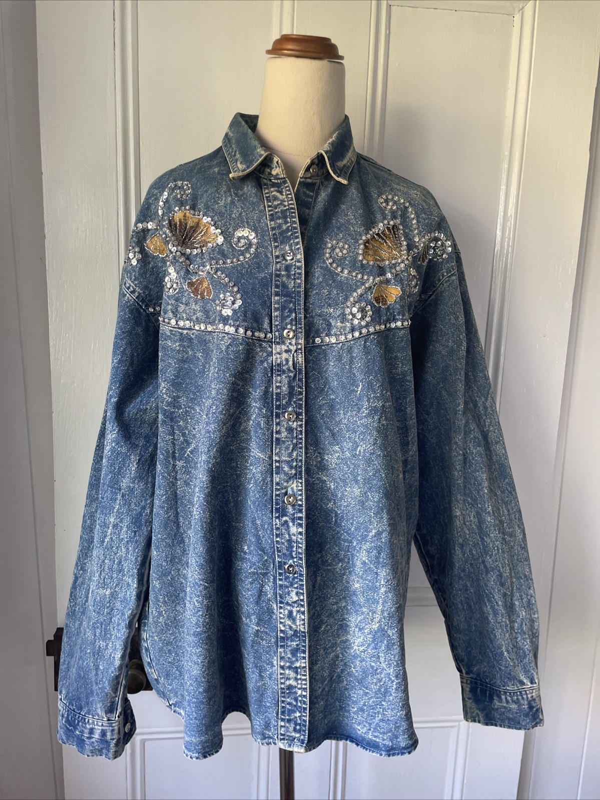 90s Vintage Christopher Ari Size XL Oversized Blue Stonewash Denim Shirt Sequin