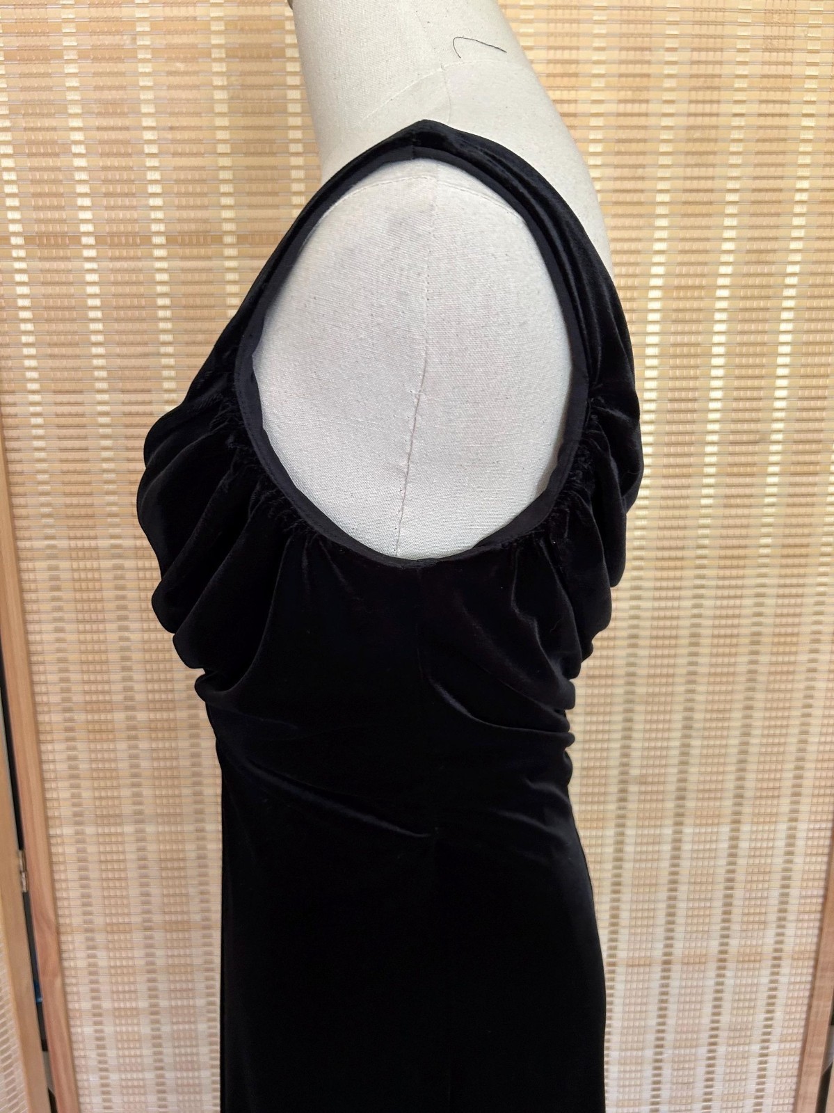 Vintage Onyx Nite Black Velvet Gown Size 6 | Rhinestone Formal Dress | Old Holly