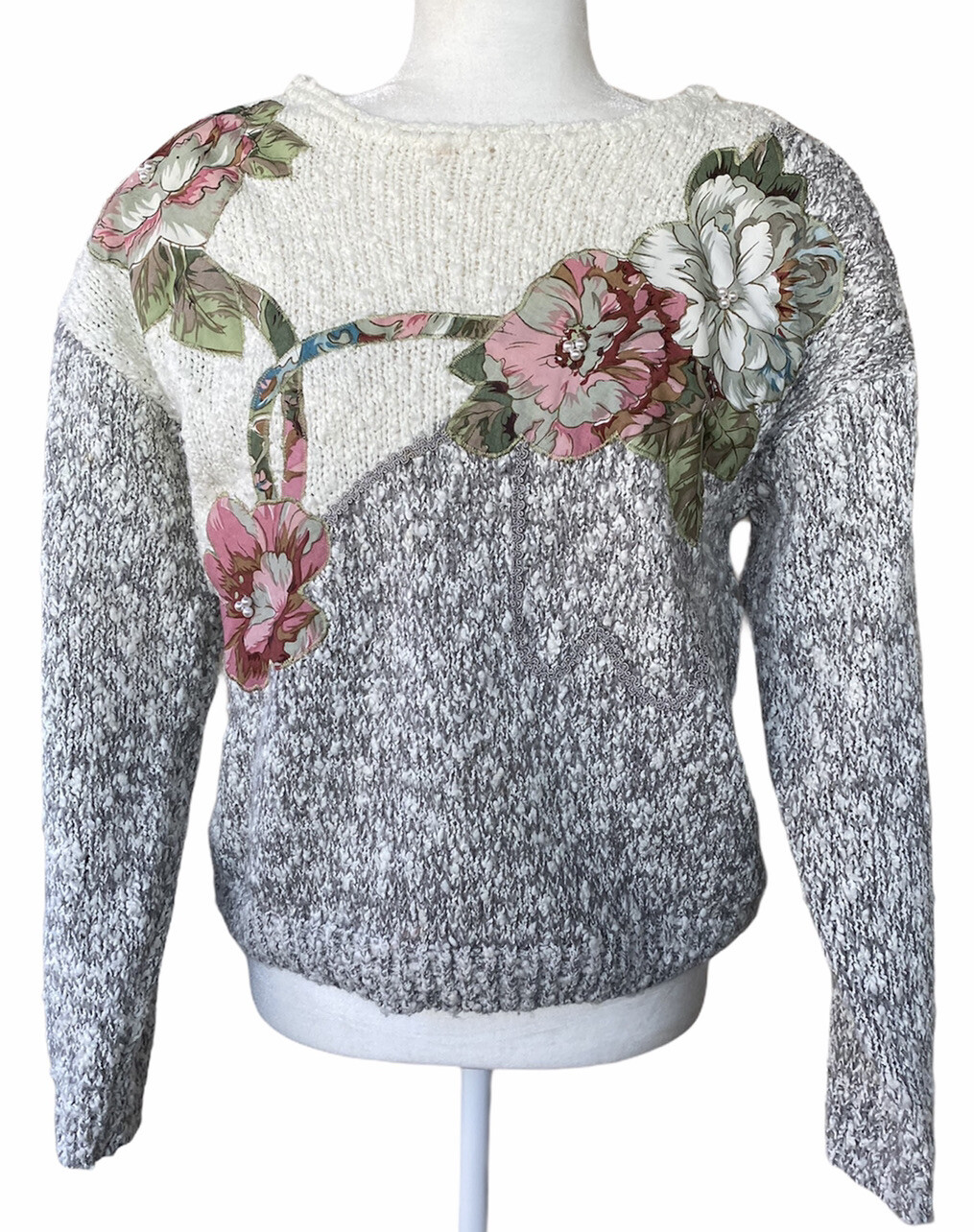 Women’s Vtg Iconic 80s Sweater Top size Medium Grandmacore Cottagecore