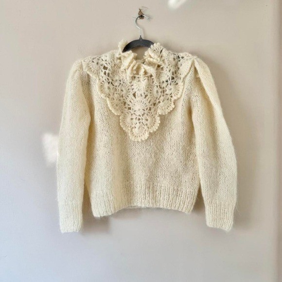 Vintage 60 / 70s Mohair Blend Knit Sweater Lace High Neck Size Medium