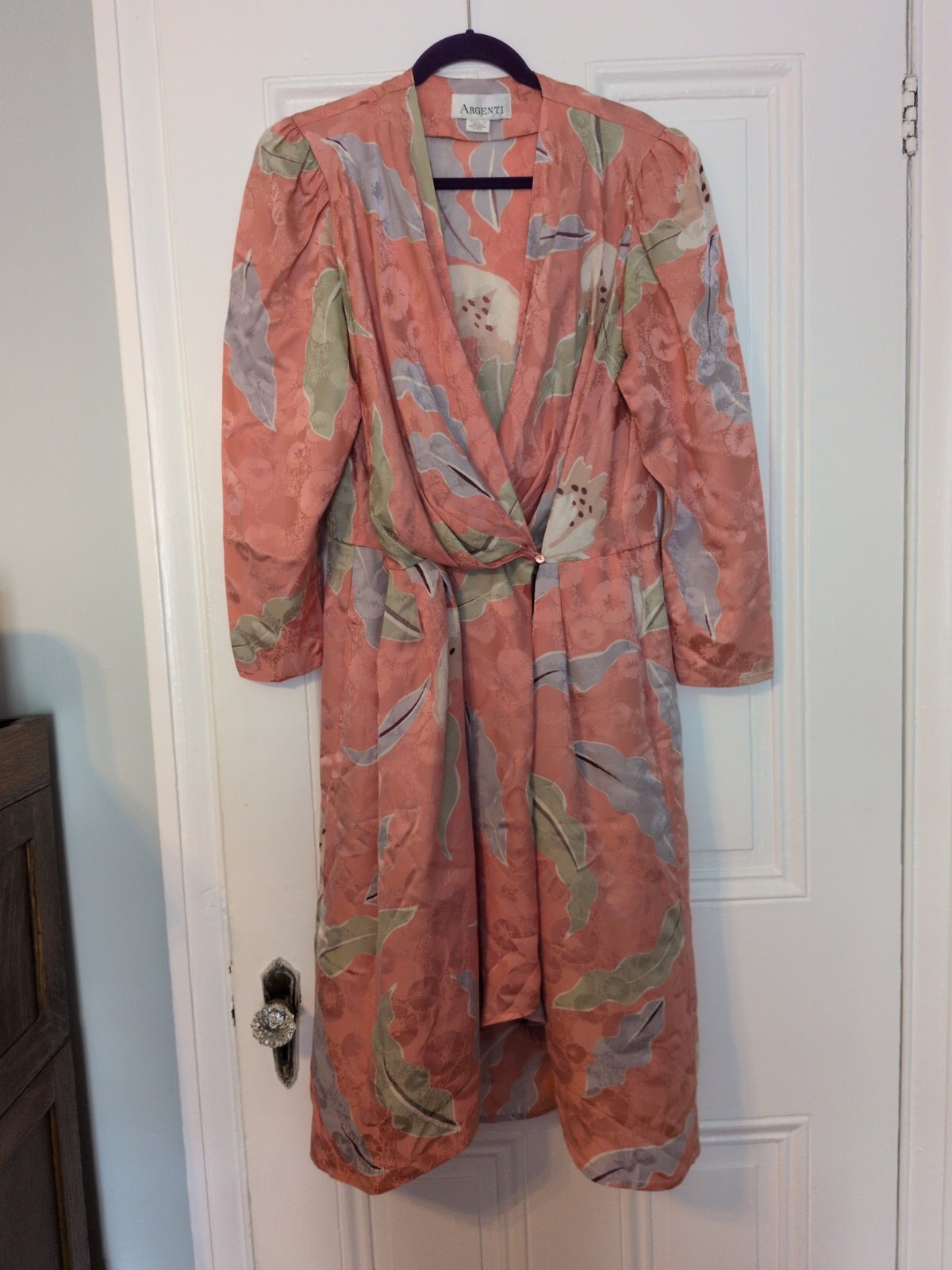 Vintage Argenti 100% Silk Peach Floral Long Sleeve Elegant Drape Front Dress