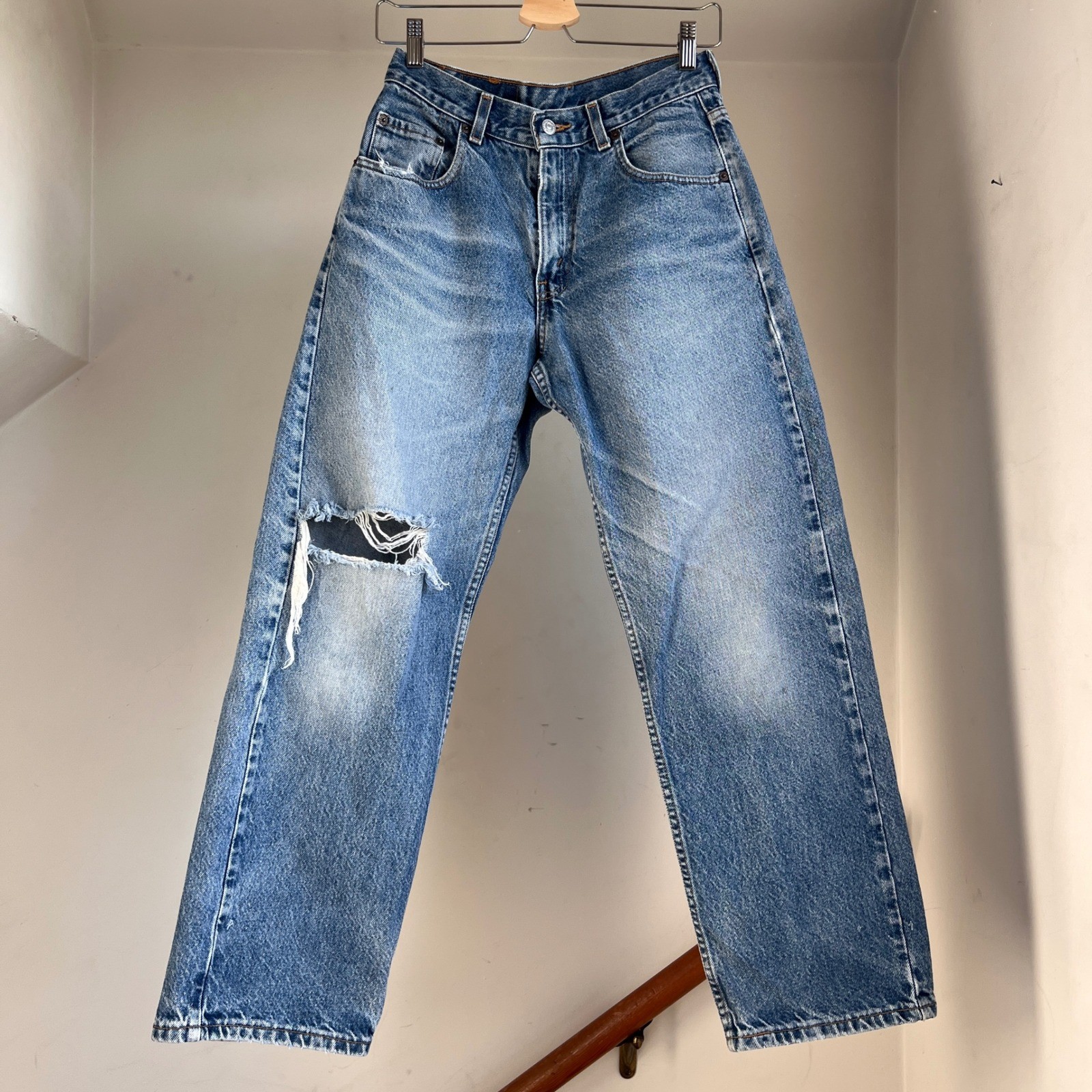 Vintage Levi’s 565 Student Loose Fit Jeans Size 28 Wide Leg Distressed Baggy 90s