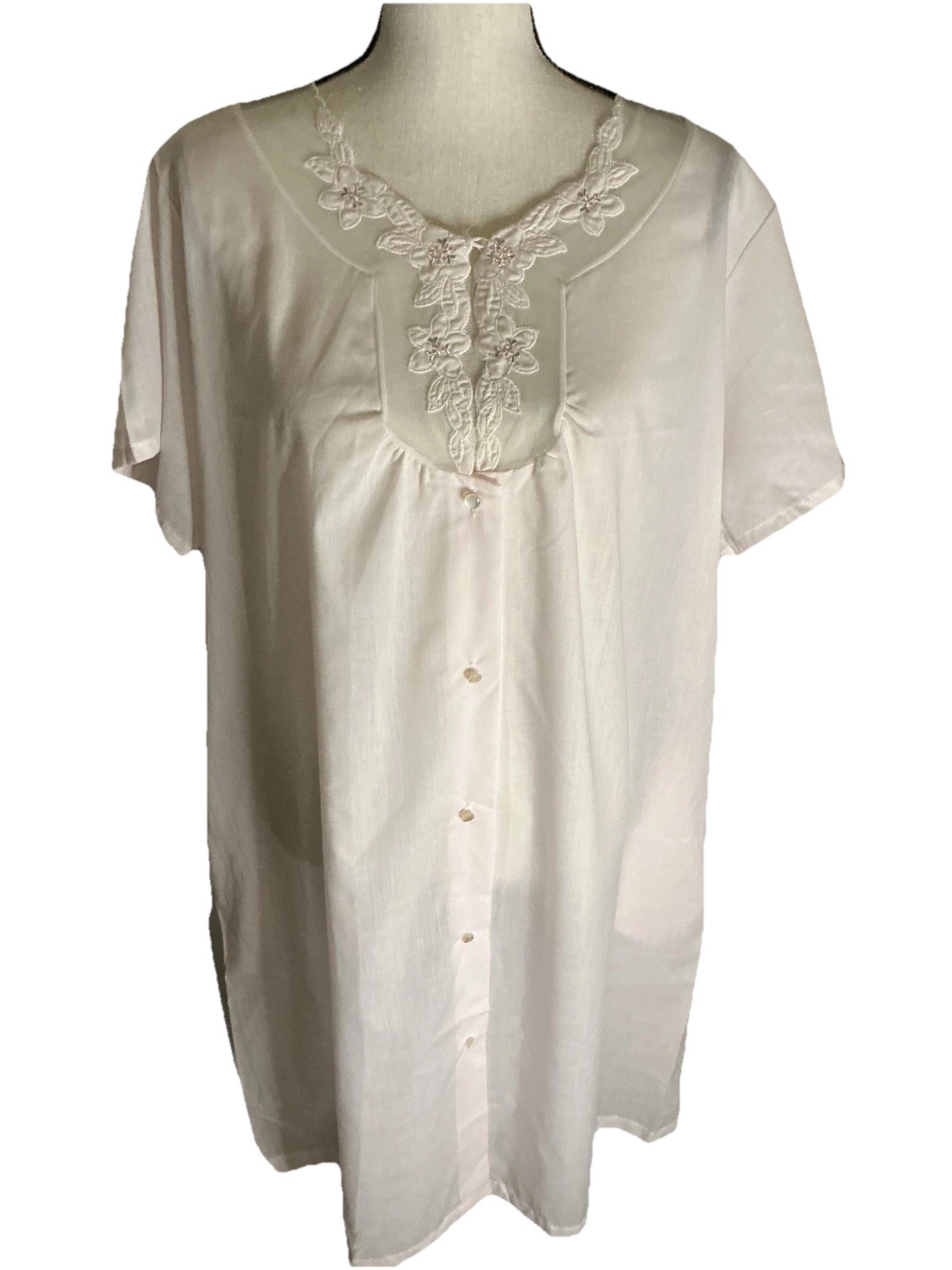 Vintage Katz Night Gown Light Pink Button Up Embroidered Lace Yoke 1960’s