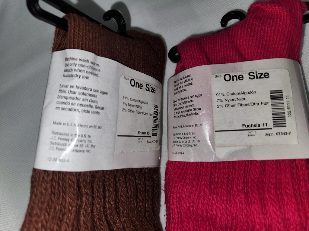 VTG 90’s 2 Pr Thick Socks JCP Slouch Brown Hot Pink Shoe Size 4/10 Yarnworks
