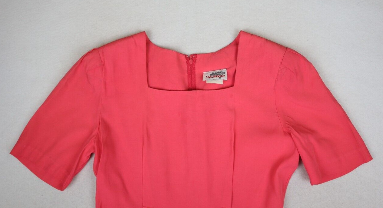 VINTAGE 80s 90s WOMEN’S CORAL SALMON SHORT SLEEVE SHEATH DRESS – SYCAMORE – 7/8