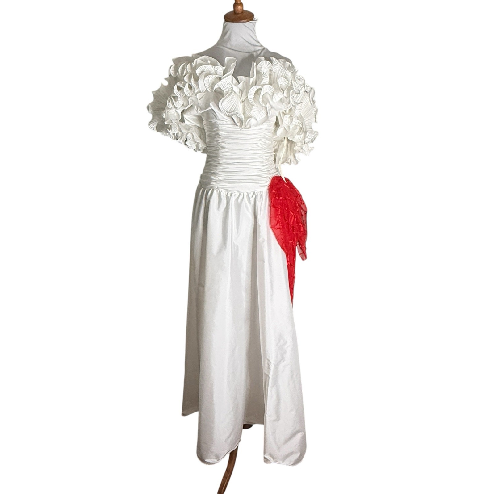 Vintage 80s Alyce Designs White Taffeta Ruffle Prom Formal Dress XS