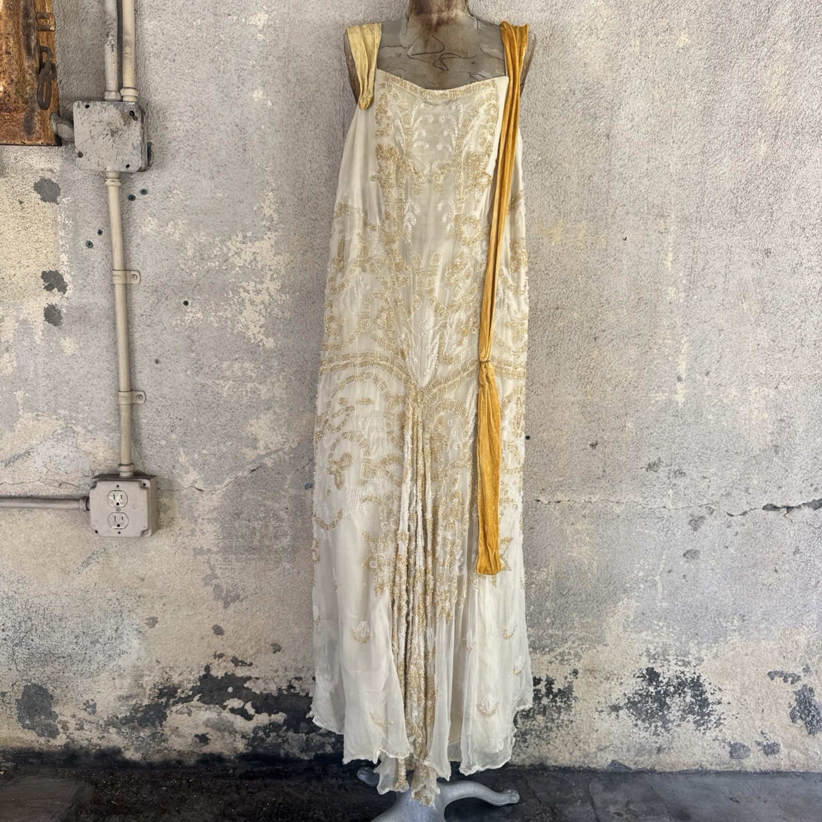 Antique 1920s Dress White Silk Chiffon Yellow Floral Beading Ribbon Gown Vintage