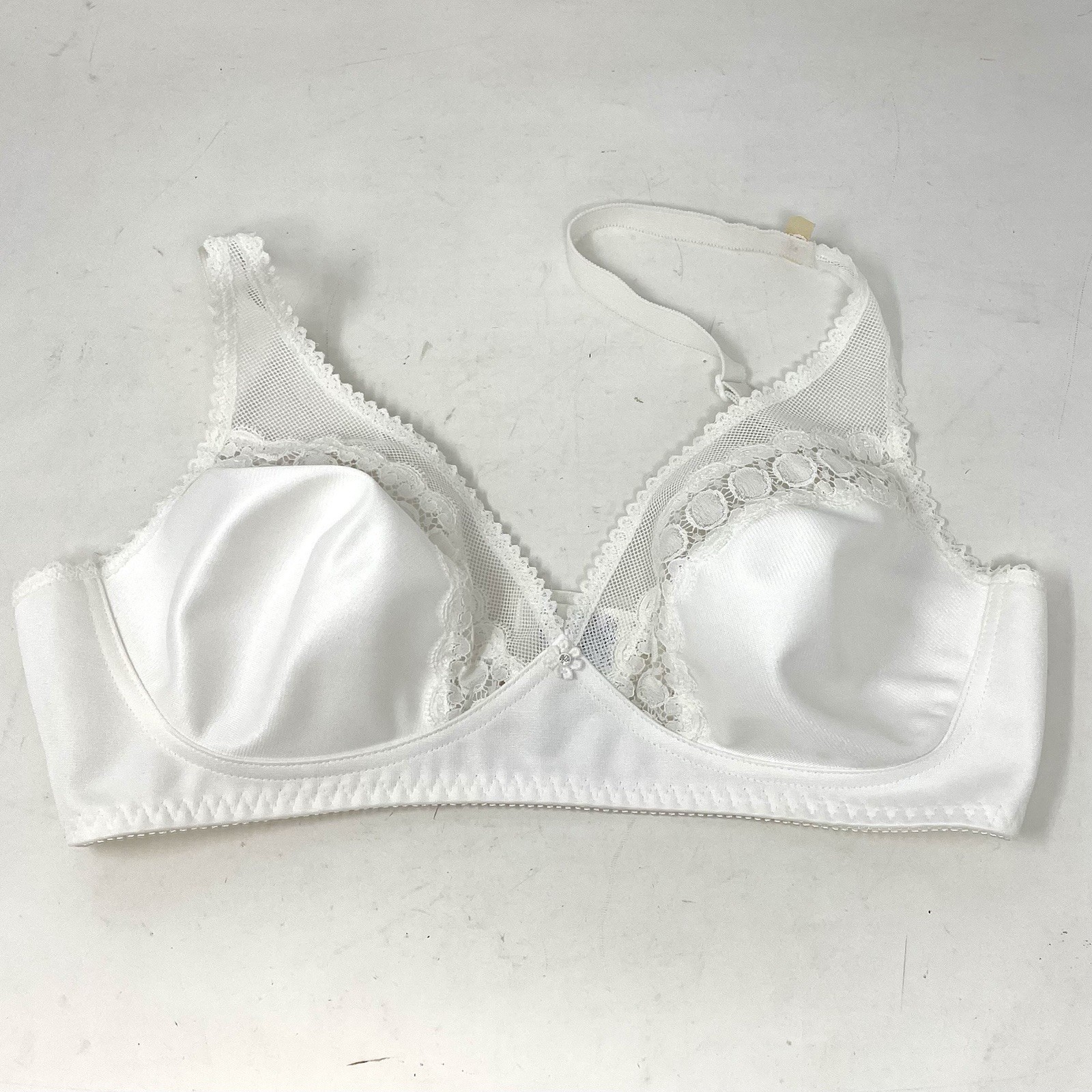 VINTAGE 70s 80s JCPenney Bra Size 34C White Lace Sheer NWT