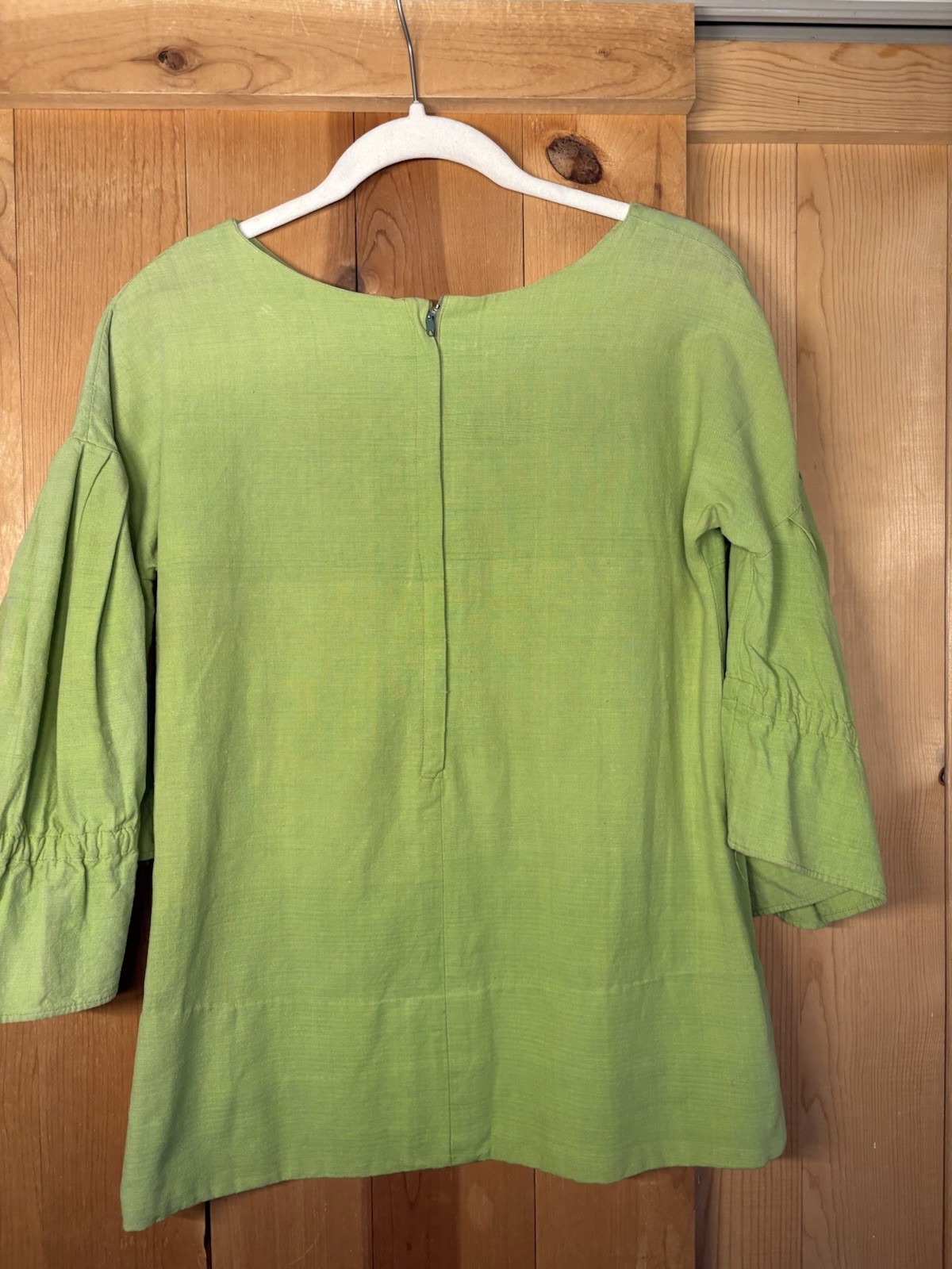The Phoenix 1970s Vintage Mexican lime green blouse Large Sleeves Women’s Sz XS