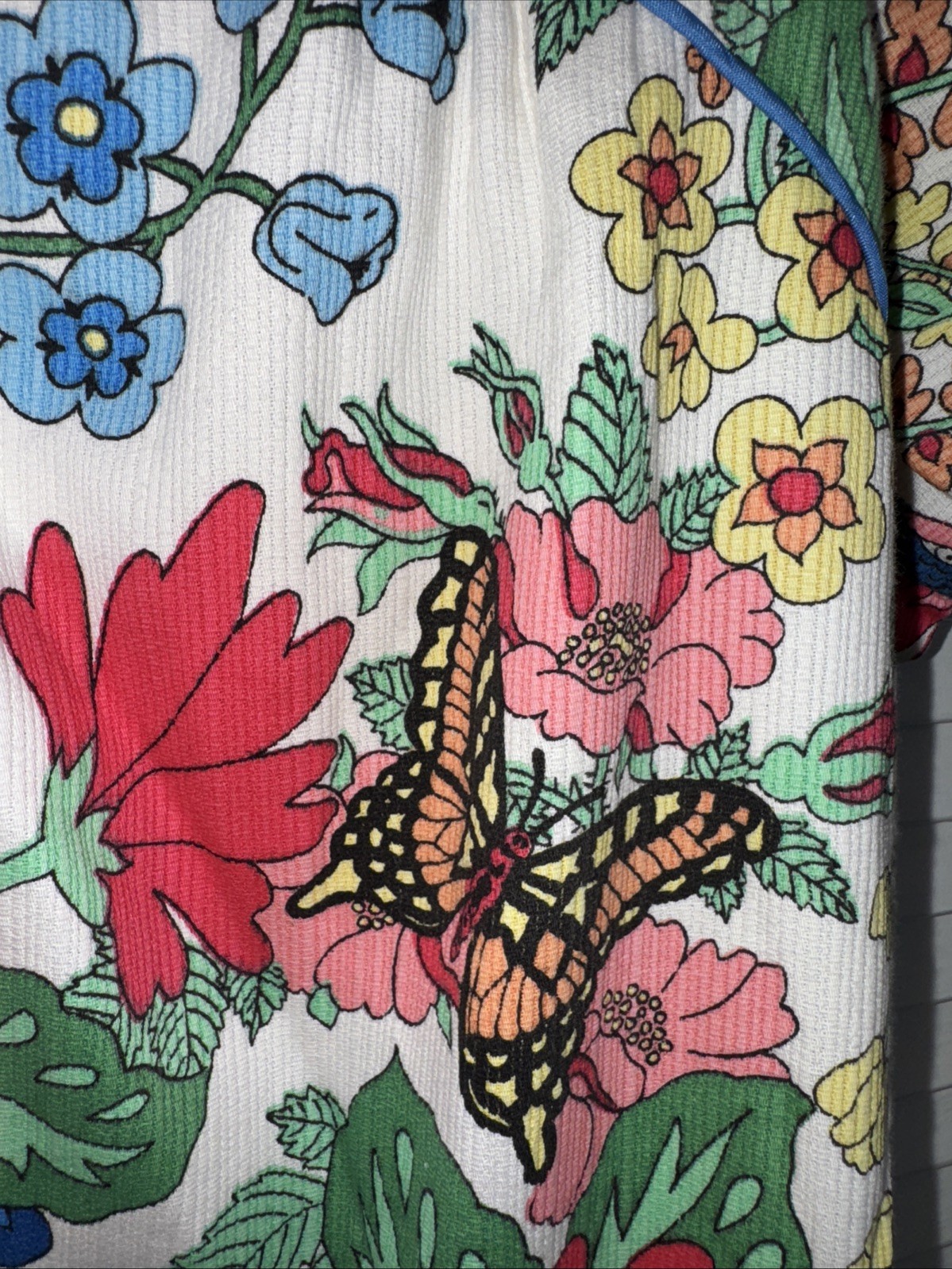 Rare Vintage 60’s 70’s Flower Butterfly Fashions Robes Look