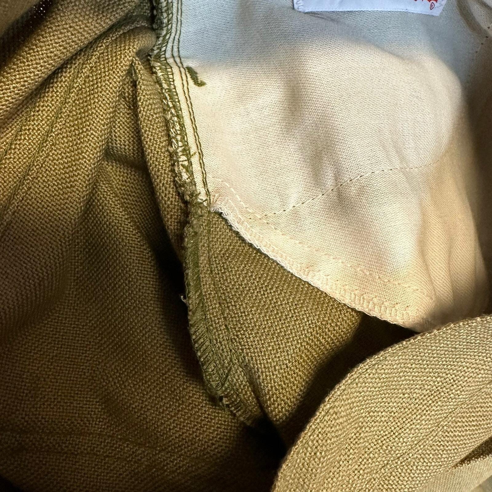 Vtg Levi’s for Gals Sta-Prest Big E Avocado Green Pants Jeans 27″ Waist NOS