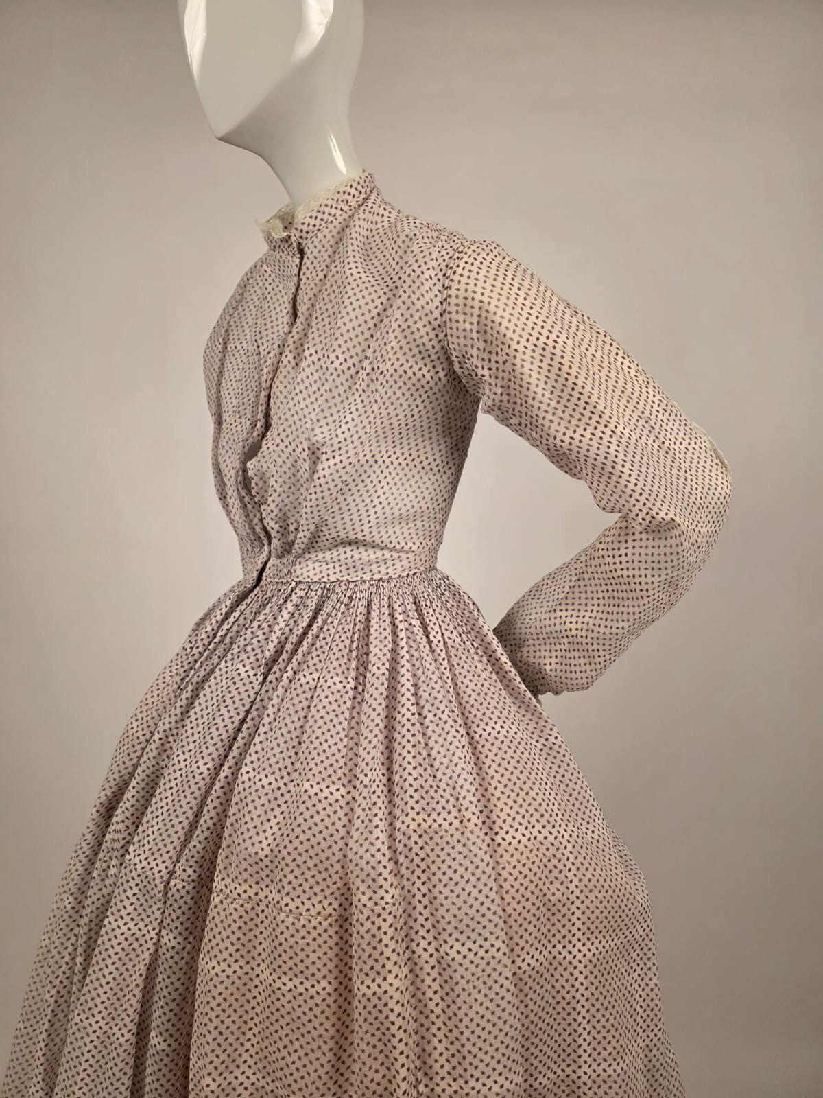 HANDSEWN CIVIL WAR 1850’S PRINT + WINDOWPANE MUSLIN DRESS MUSEUM QUALITY