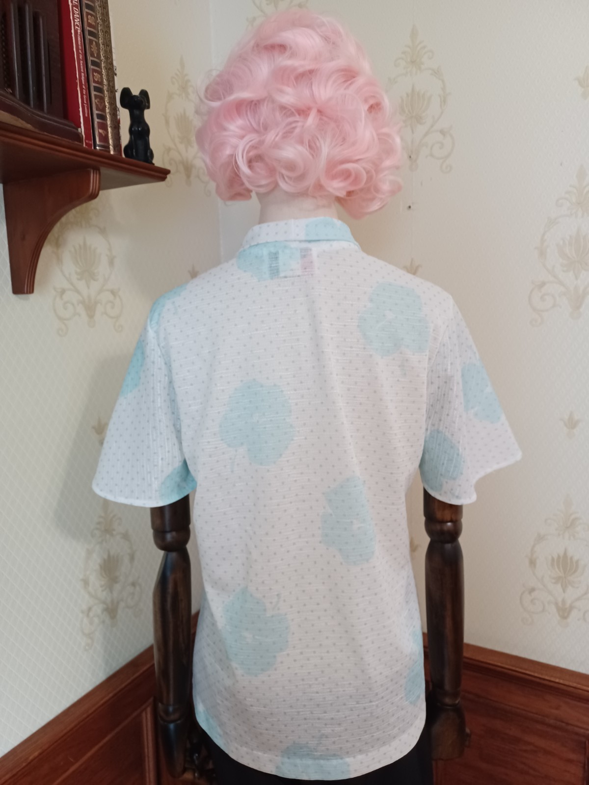 Vintage 1970s/80s Fire Islander Pastel Aqua Polka-dot Pussybow Secretary Blouse