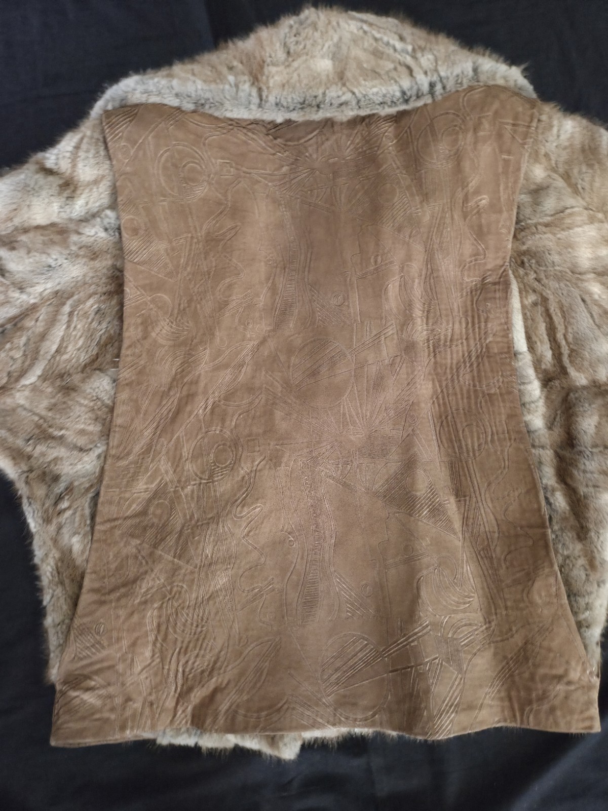 Vtg Furessence by Vivian Amato Fur Coat & Textured Seude Greece Medium Glam80’s