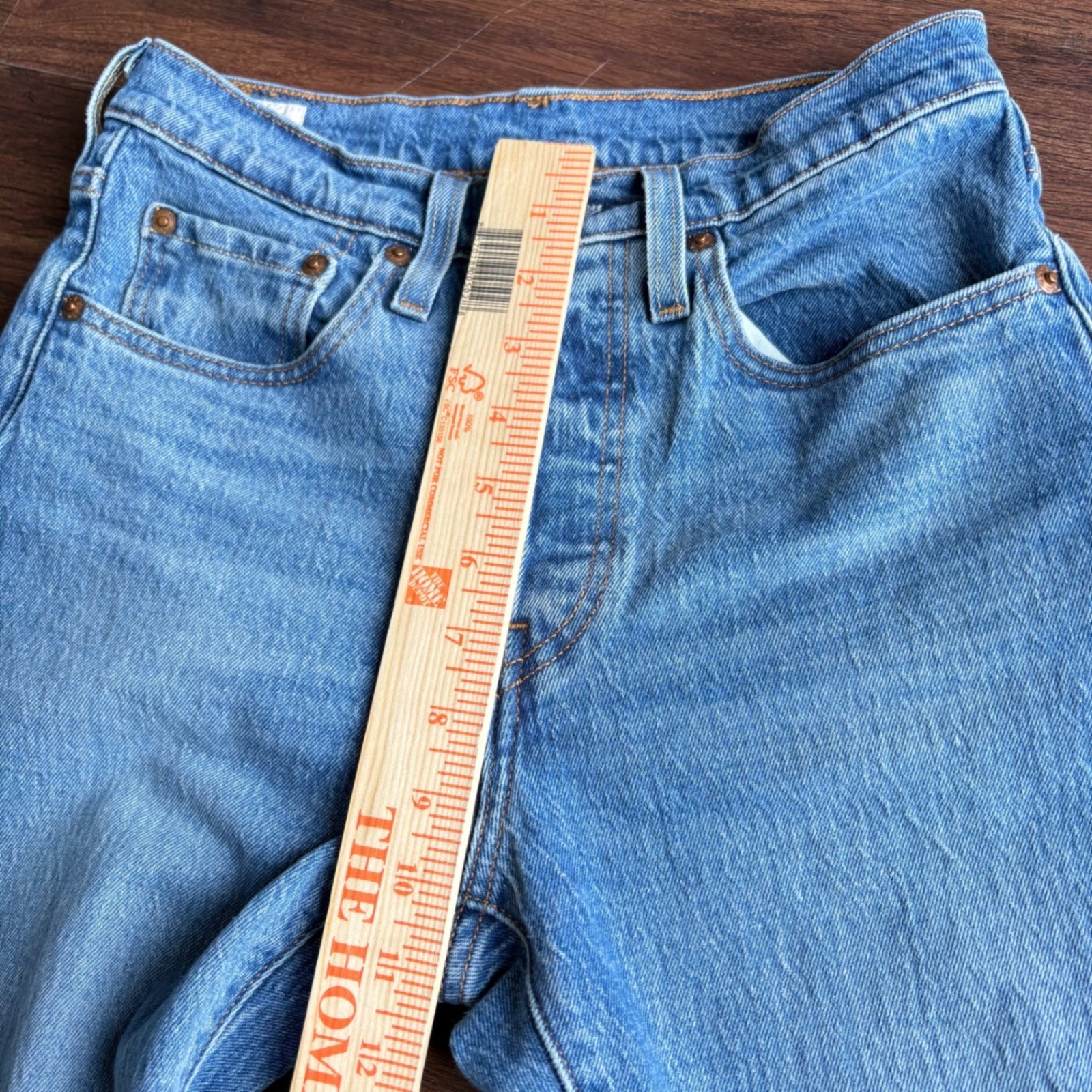 ♾️Levi’s Premium 501 Skinny Jeans Women’s W26 L30 Vintage Style Button-Fly♾️