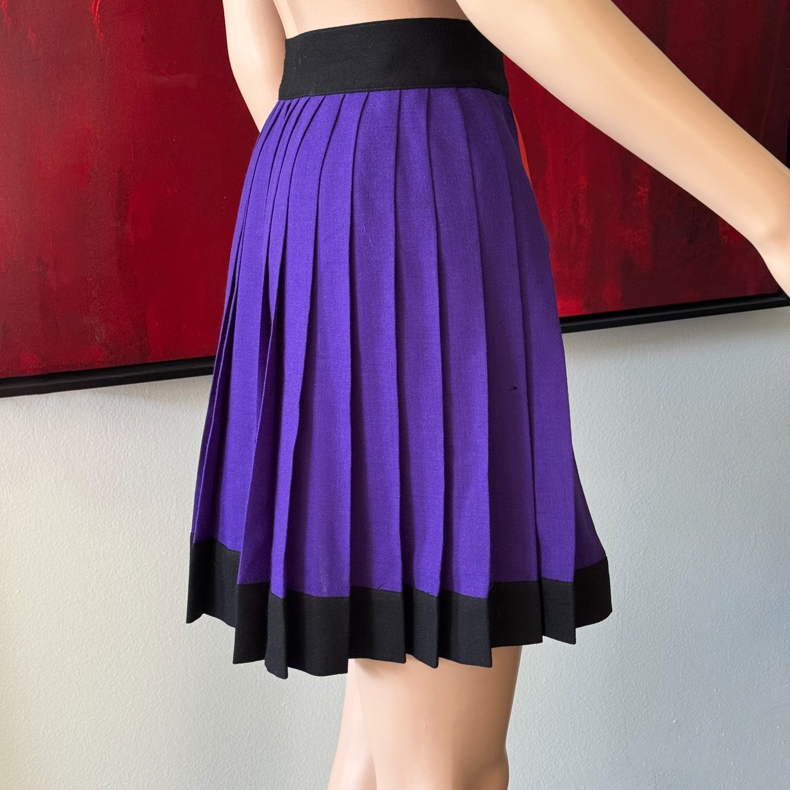 GIANNI VERSACE pleated wool wrap skirt size 42 from F/W 1991/92
