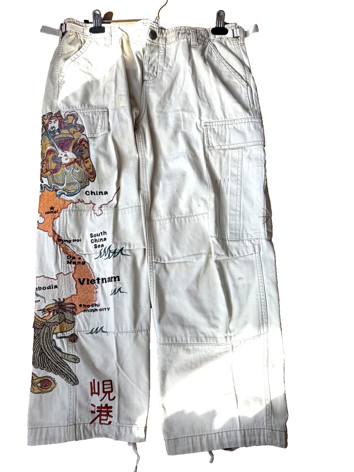 Vintage Y2K Da Nang „Surplus Indo-Chine” Embroidered Vietnam Map Cargo Pants