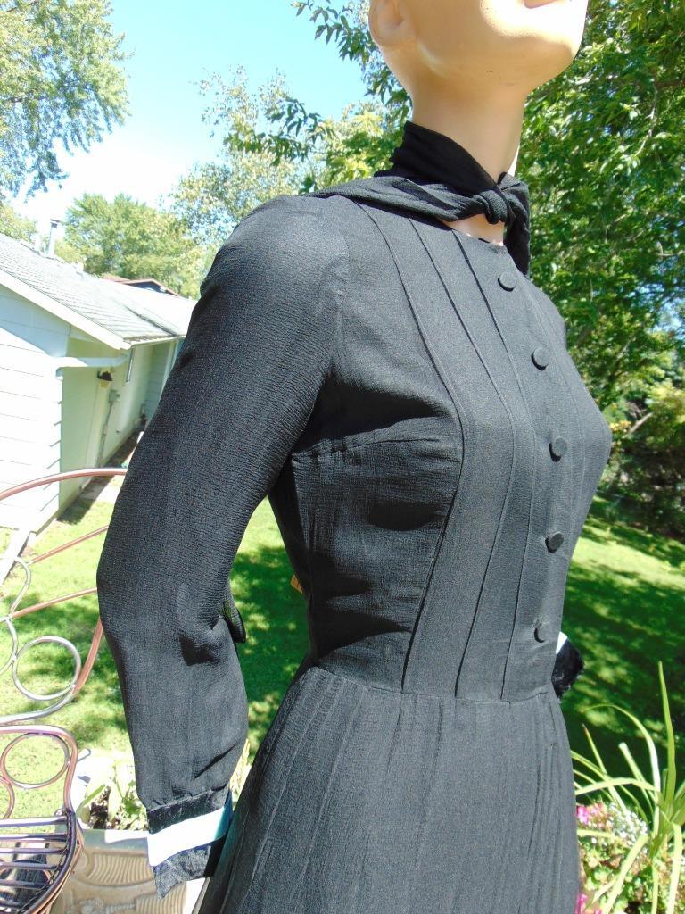 VTG 40s Chiffon Overlay Dress w Velvet trim 28W