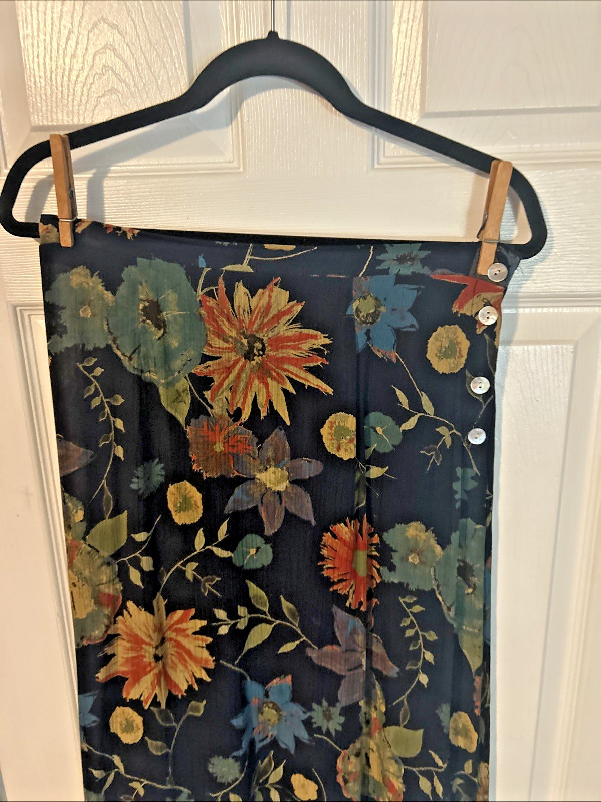 VTG. 1990-2000 Y2K JM Studio Made in USA Floral Skirt Size Large ( Waist 28″)