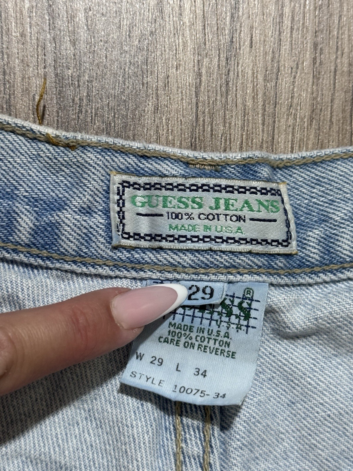 Vintage Guess 10075 – 34 USA Made Denim Jeans Size 29