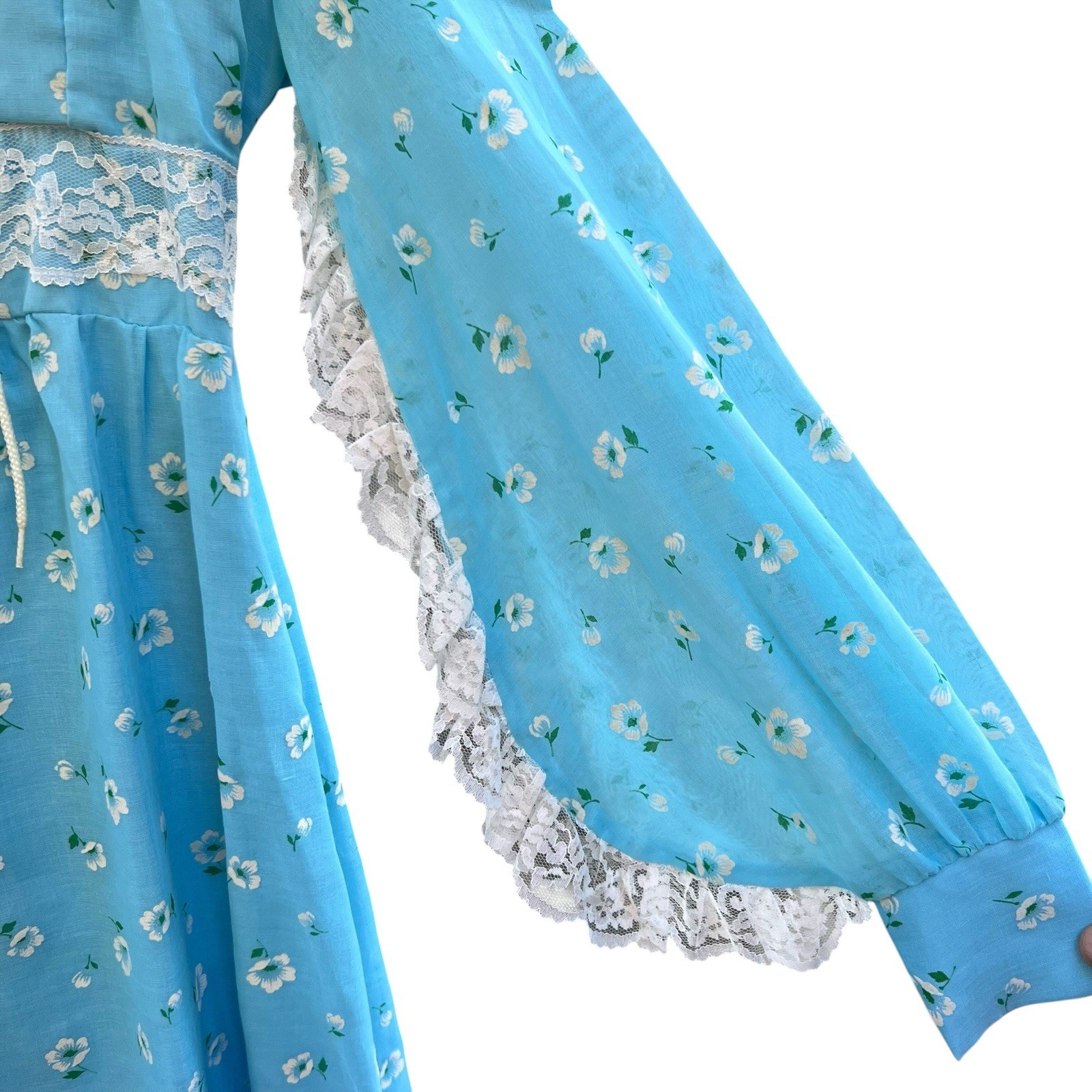 Vintage JC Penny Women’s Size 7 Prairie Floral 70s Maxi Blue Lace Dress