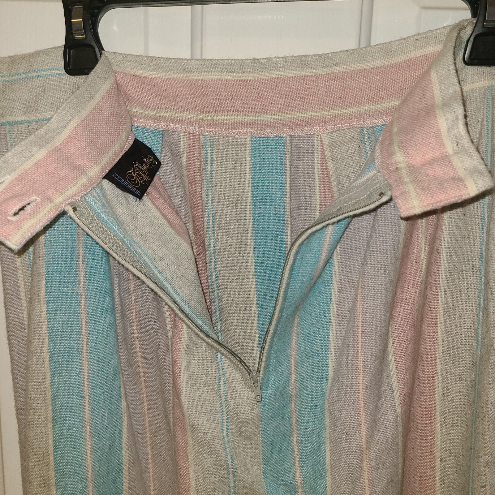 Vintage 70s Pastel Pleated Pink Plaid A-Line Midi Skirt SizeMed Wool Blend