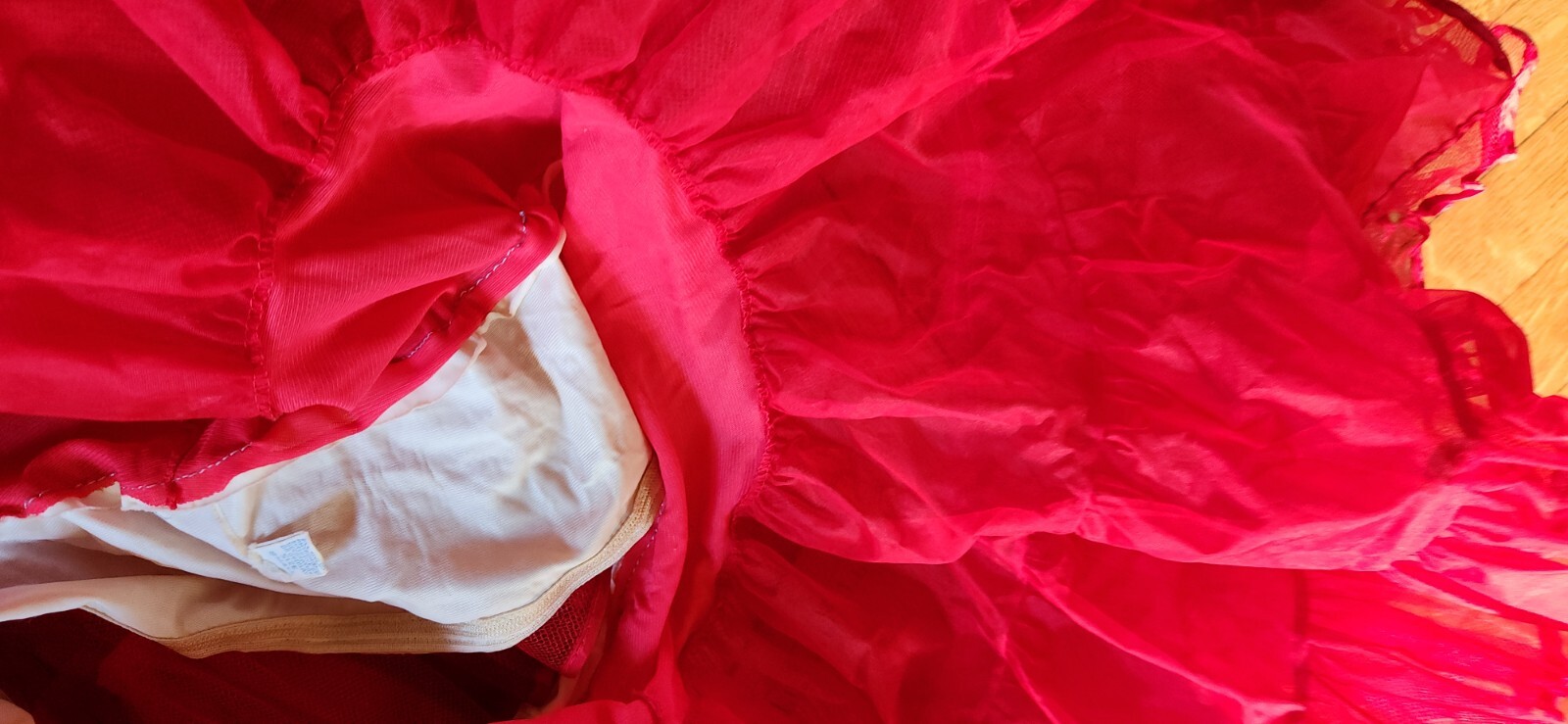 VTG 60’s MALCO MODES RED CHIFFON RUFFLED TIERED PETTICOAT SLIP USA Vanity Fair S