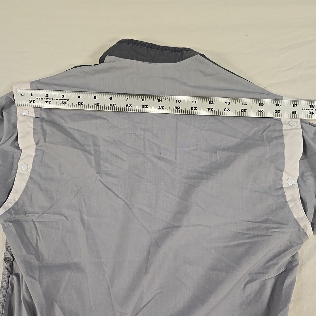 Vintage Sergio Valente 80’s Snap Sleeve Shirt Size Small Gray